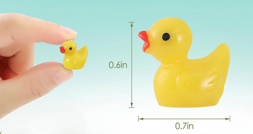 100 Pieces Mini Yellow Resin Ducks